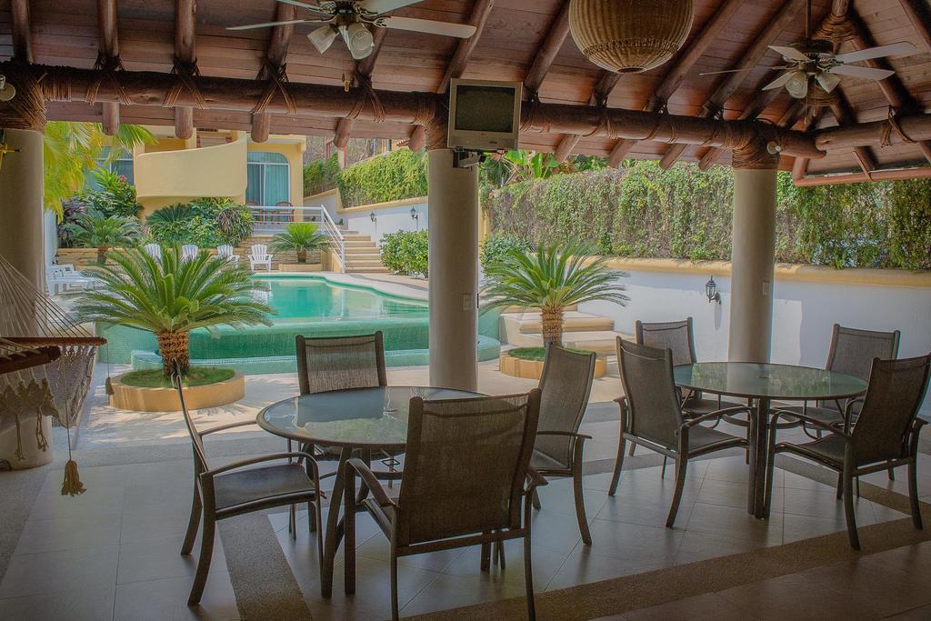 Bungalows Arena Dorada (Adults Only) Zihuatanejo Eksteriør billede